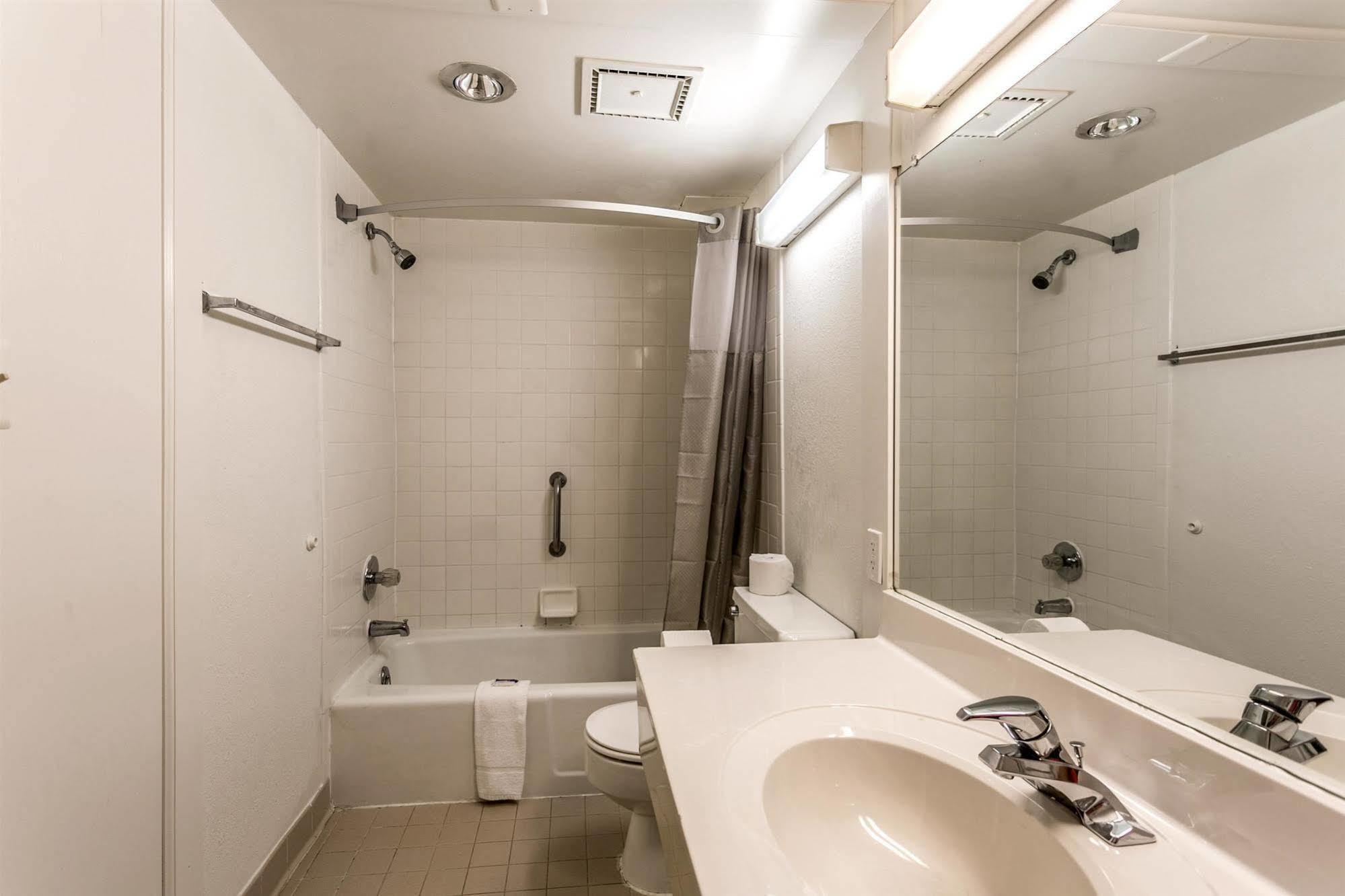 Americas Best Value Inn Edgewood, Md Exterior photo
